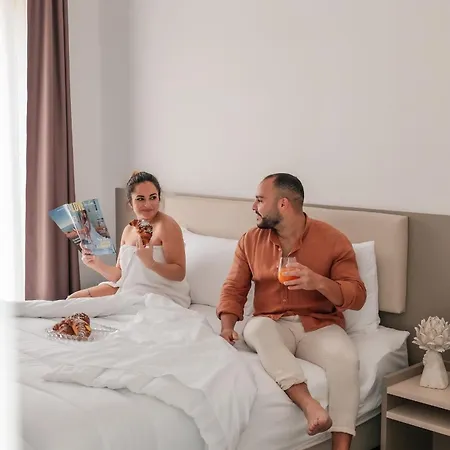 La Regina D'alabastro Hotell *